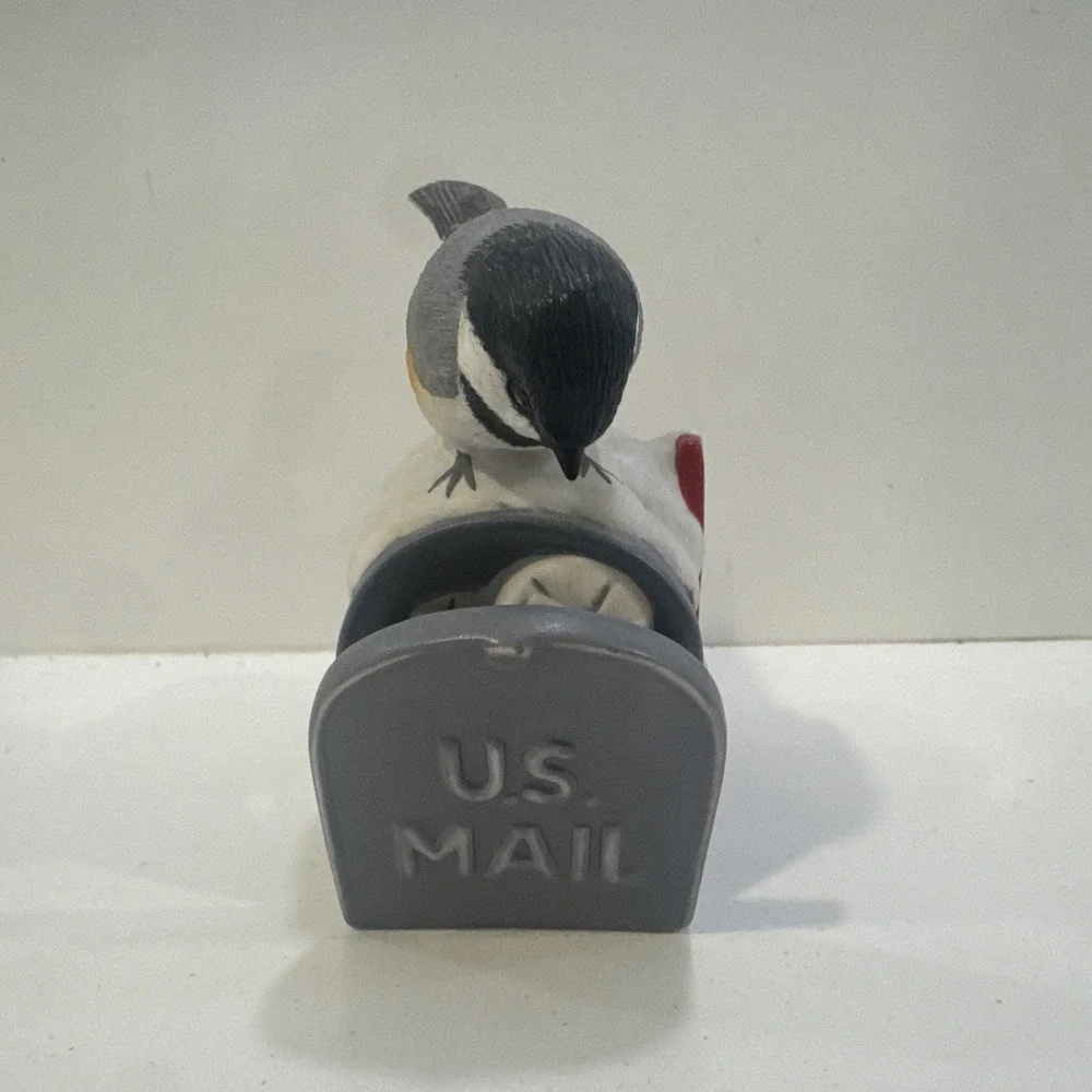 Chickadee Bird Sitting on Mailbox Figurine ANY MAIL? 1990 Princeton Gallery